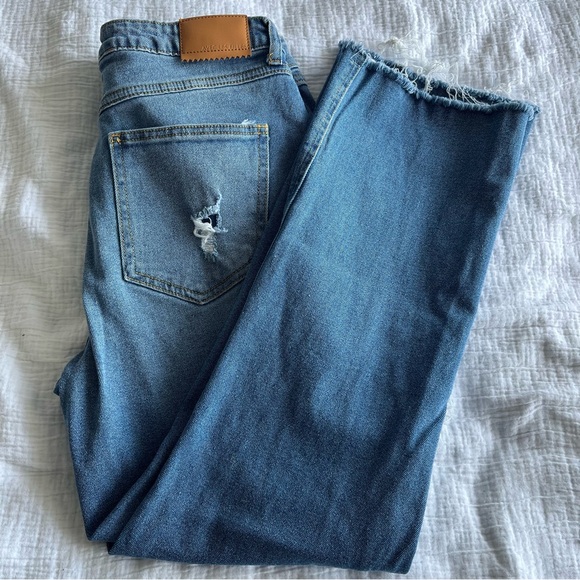 Avec Les Filles Blue Ankle Length Flare Raw Hem Blue Jeans Size 27 - Picture 10 of 10